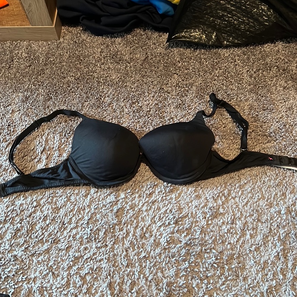 Victoria Secret Pink regular bra